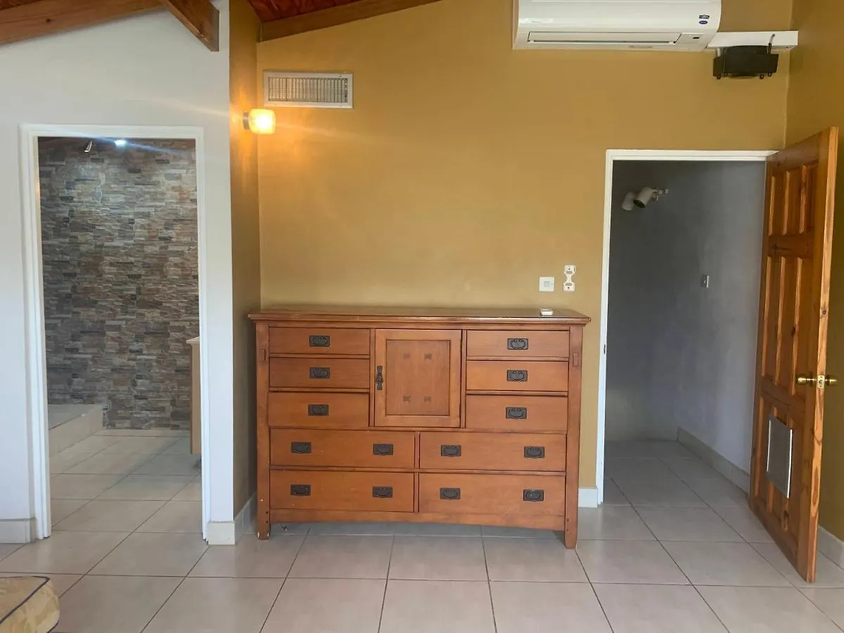 Cool Running Apartments St. George's 0*,  Grenada
