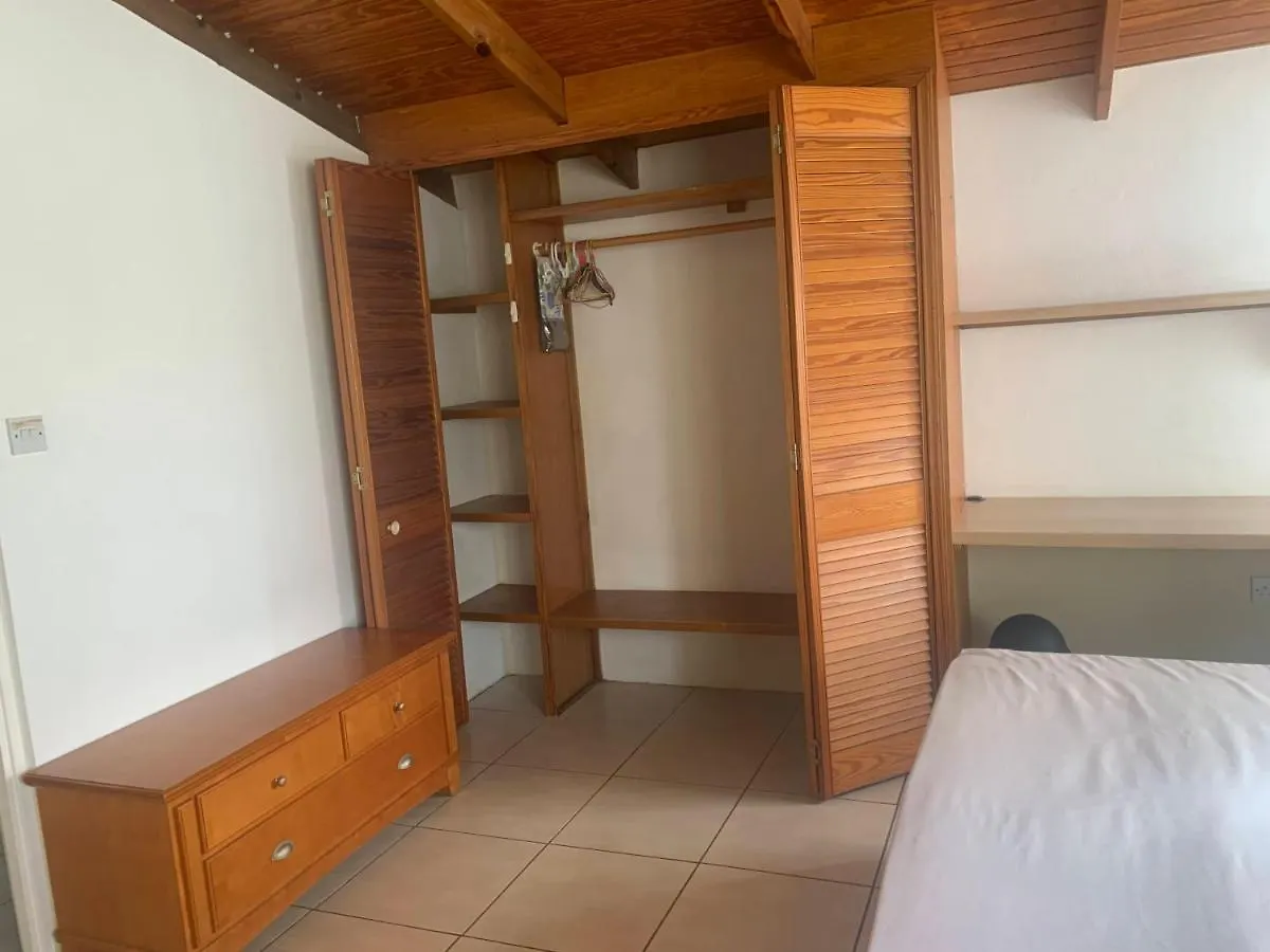 Cool Running Apartments St. George's 0*,  Grenada